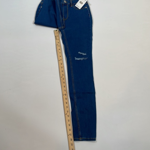 Free People Jeans NWT Size 27 Destructed - Picture 8 of 11